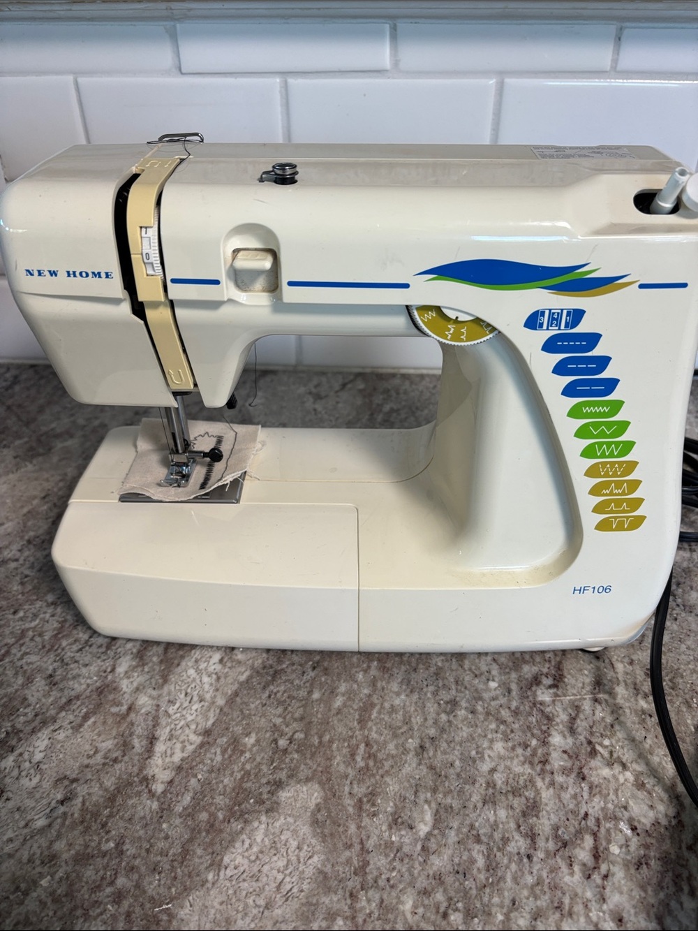 New Home/ Janome Compact Sewing Machine  Model HF106 Working W/ Extras!